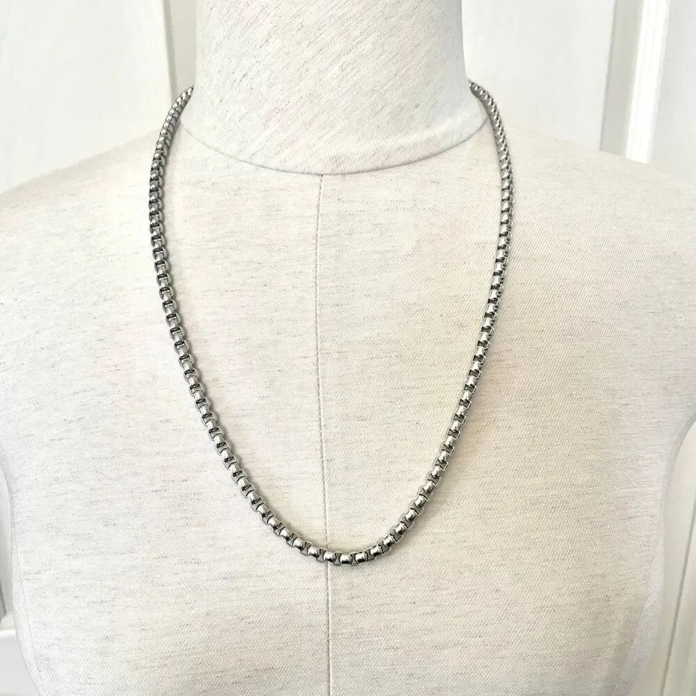 Silver tone Chain necklace